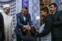 Vali Atilla Toros, Miraç Kandili Programında Vatandaşlarla Buluştu