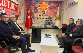 AK Parti Mut İlçe Başkanlığı’nda İstişare...