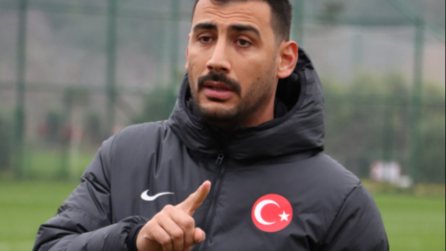U17 Millî Takımı Teknik Direktörü Selçuk Erdoğan: "Hedefimiz Avrupa Şampiyonası Finalleri!"
